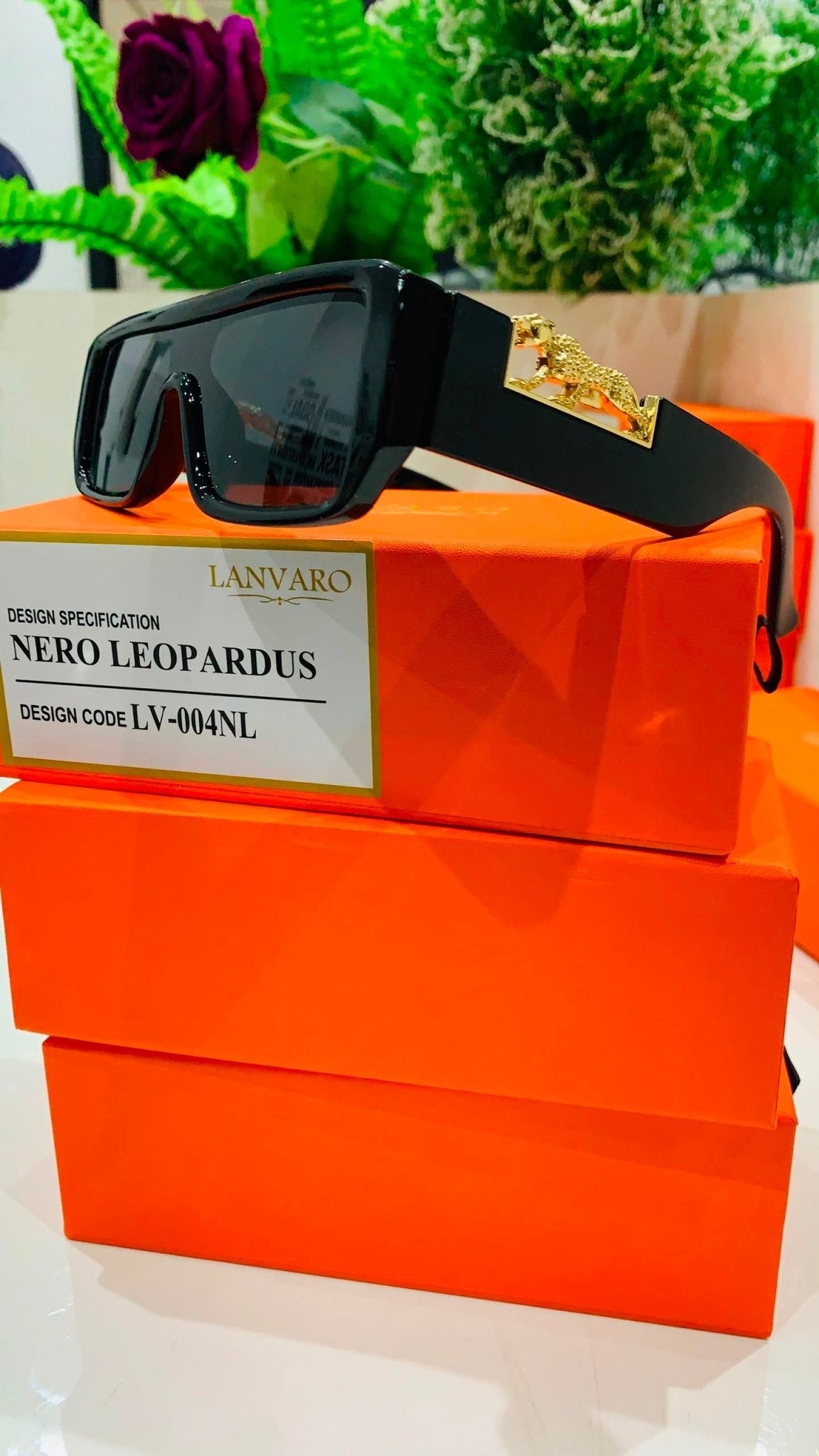 Nero Leopardus – Premium Gold Frame Sunglasses - Lanvaro
